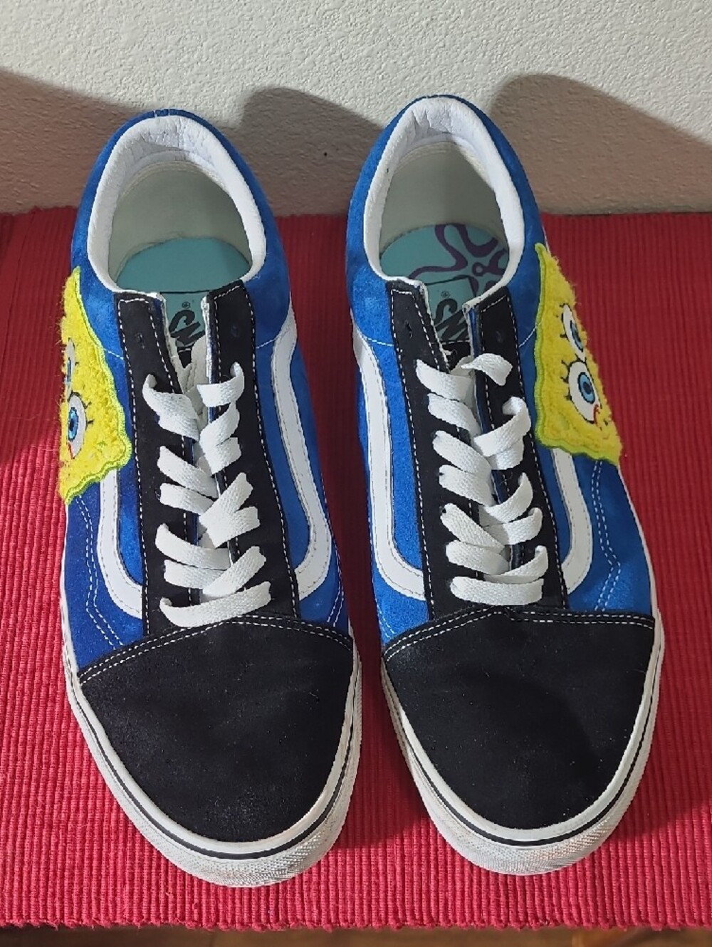 Vans Black and Blue Mens Sneakers with Yellow Character Spongebob Patch - Picture 4 of 16